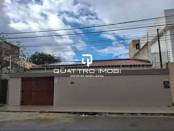 Casa no bairro Atalaia